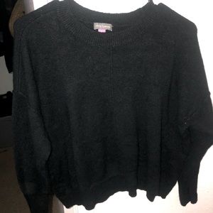 Long sleeve crop top blouse.